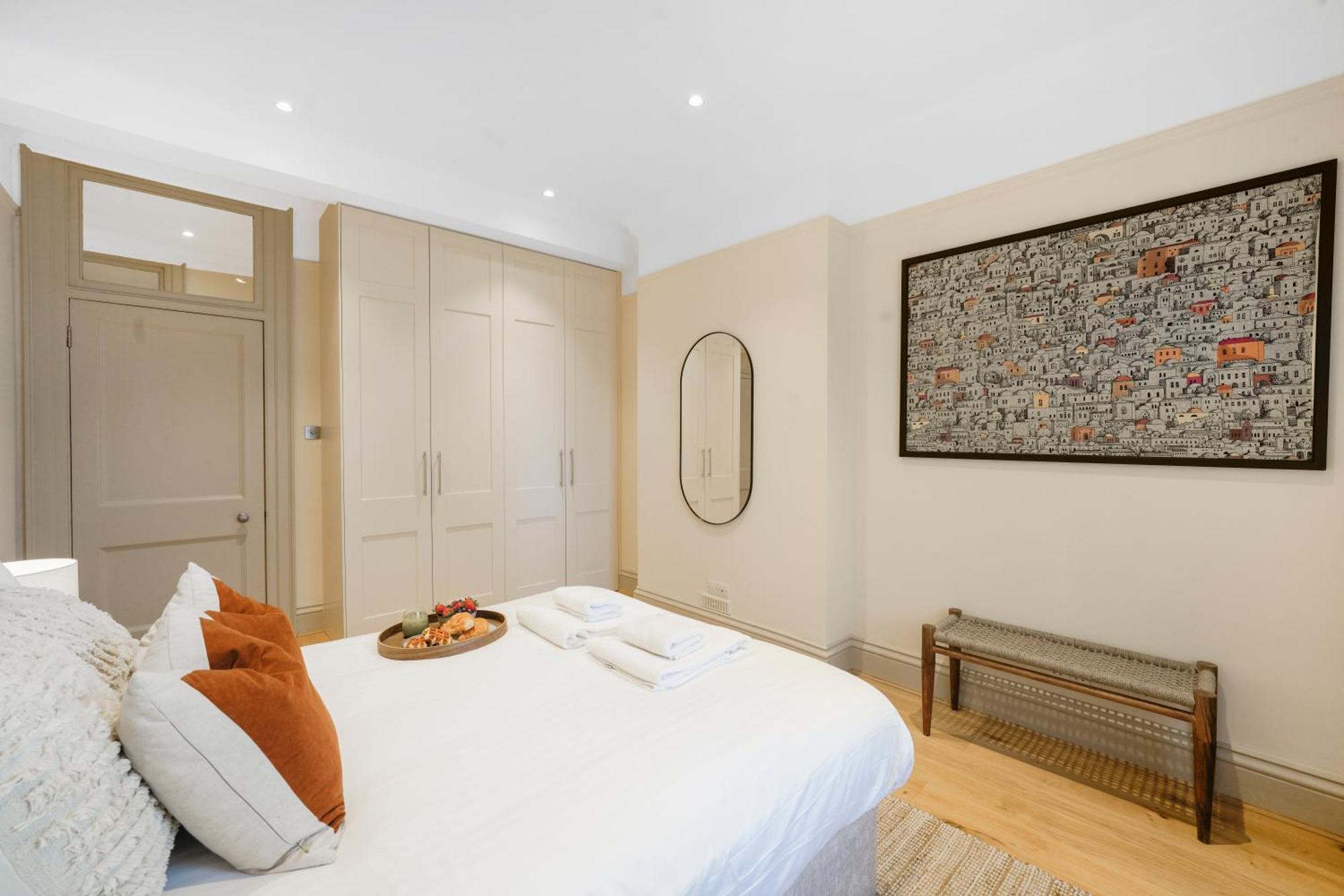Spacious And Modern 4 Beds Home In Kensington London Bagian luar foto